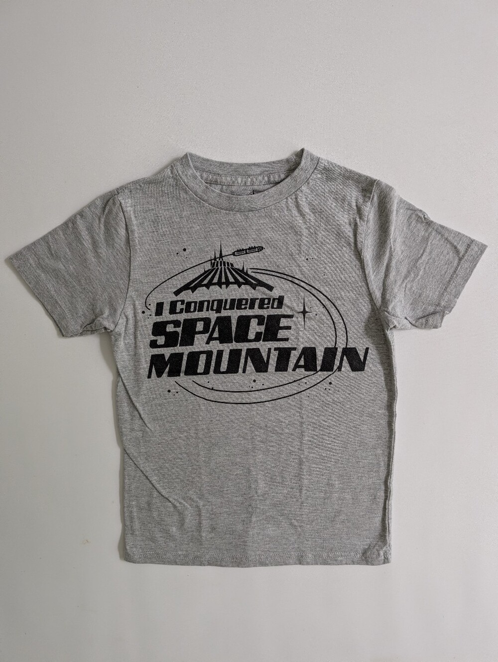 Disney Gray 'I Conquered Space Mountain' Tee - Size 5/6